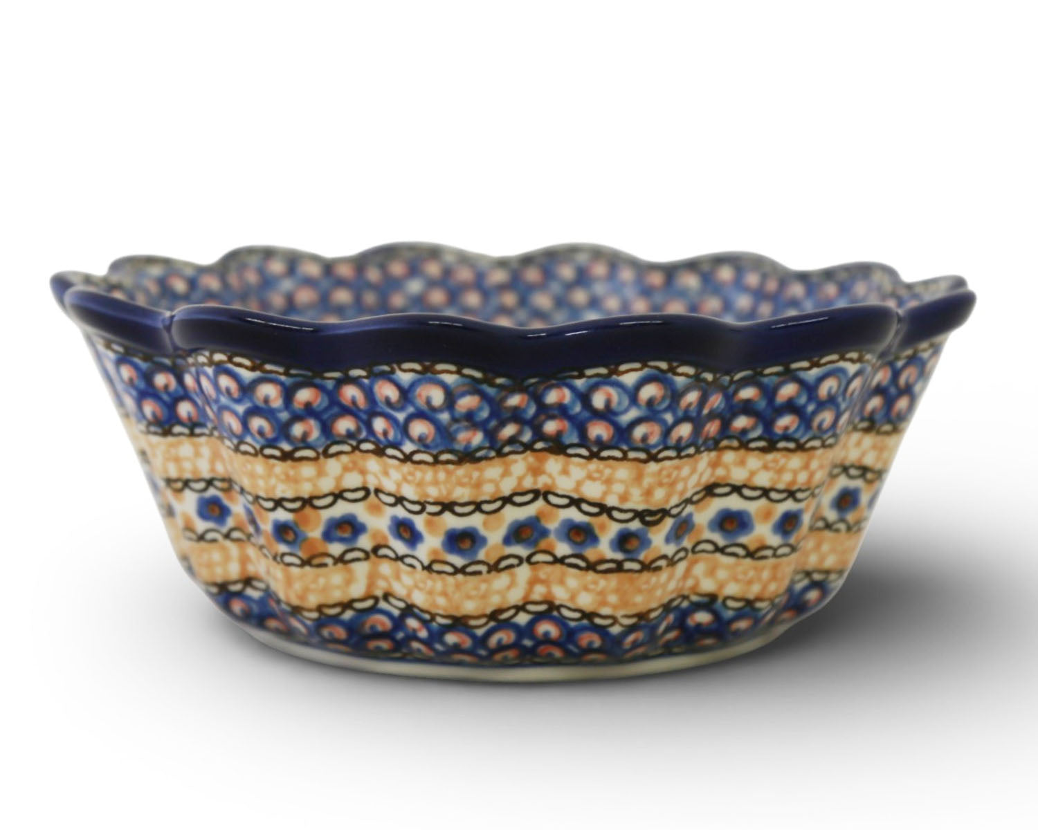 Large 7.5" Unikat Scalloped Bowl