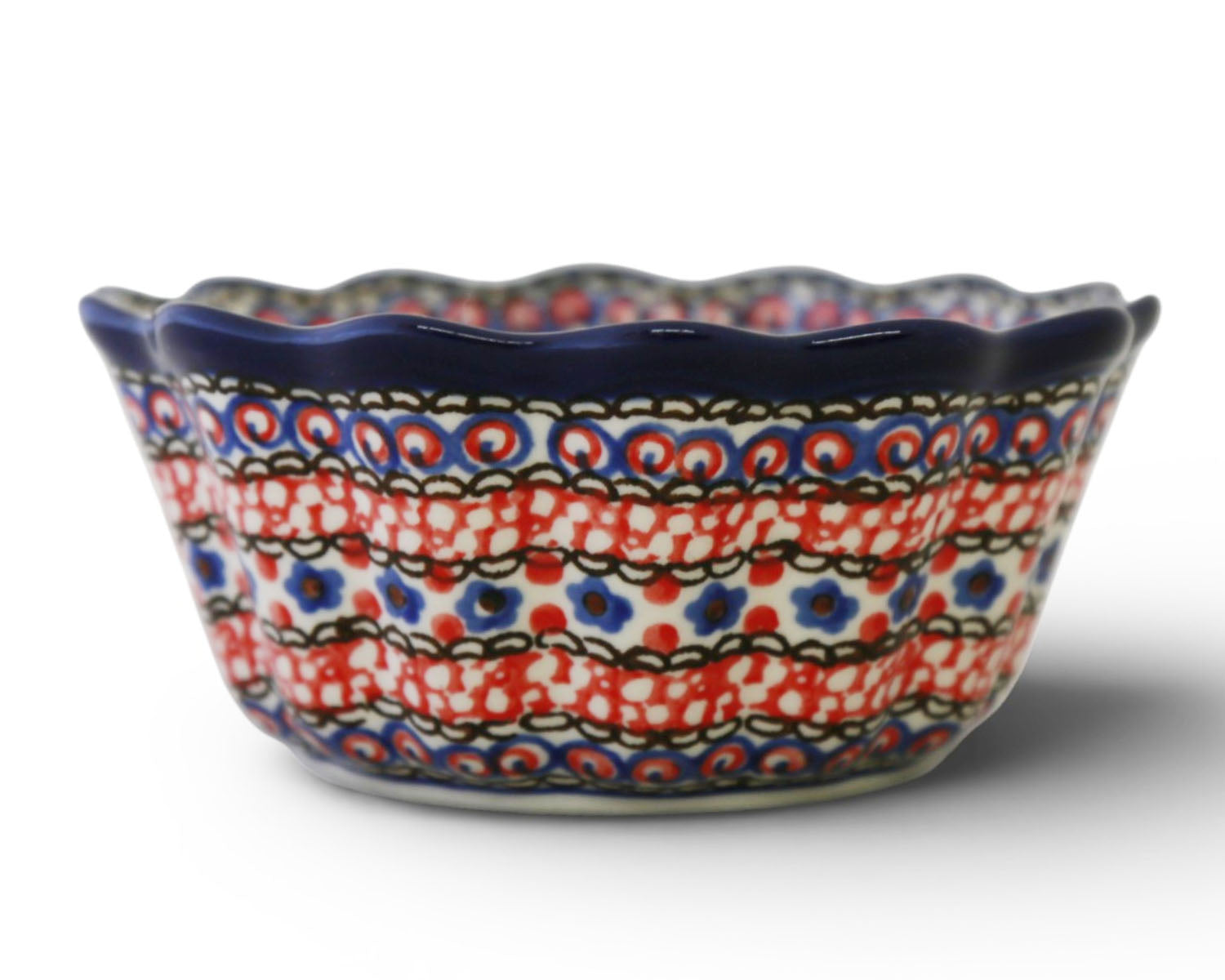 Medium 5.75" Unikat Scalloped Bowl