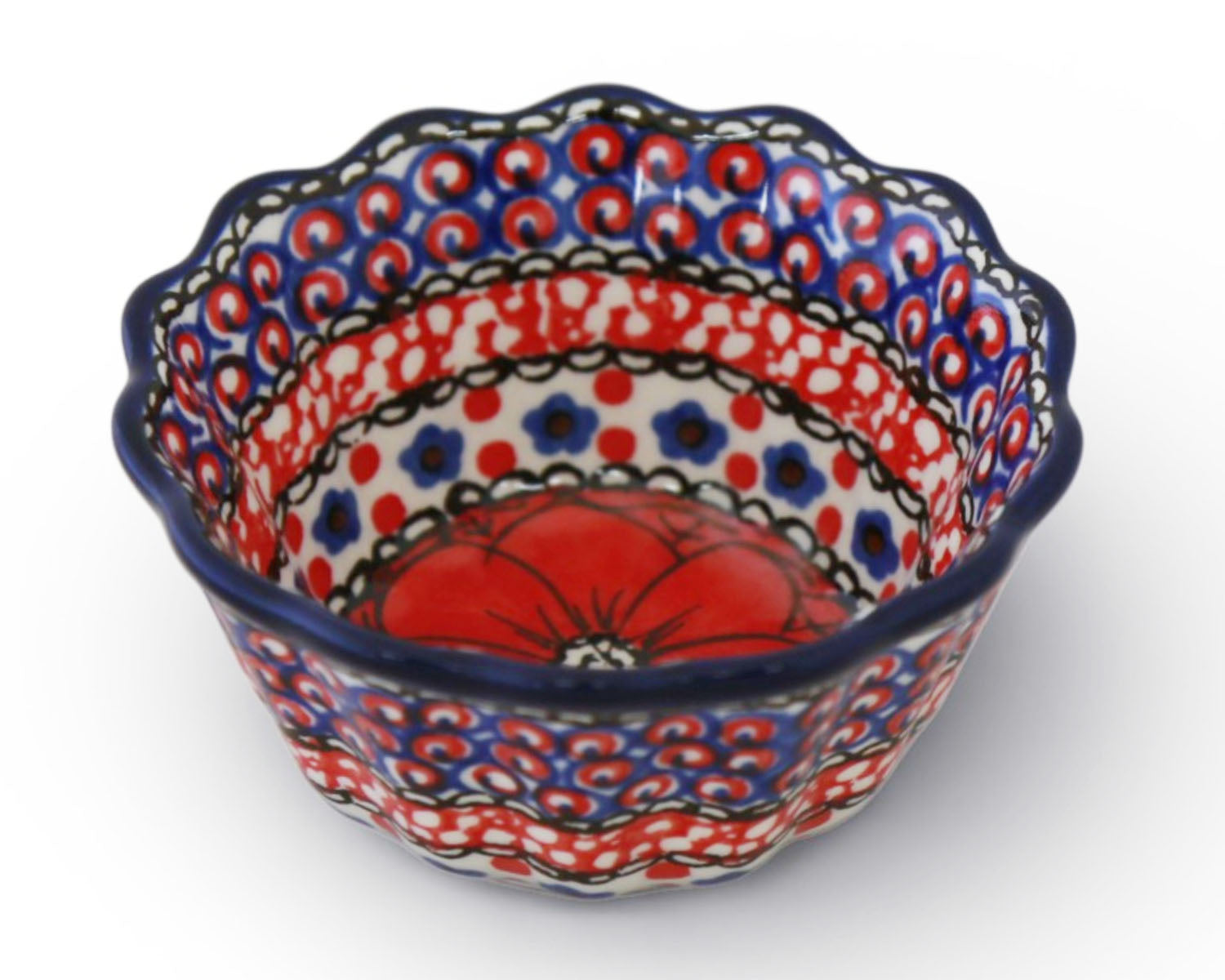 Small 4" Unikat Scalloped Bowl