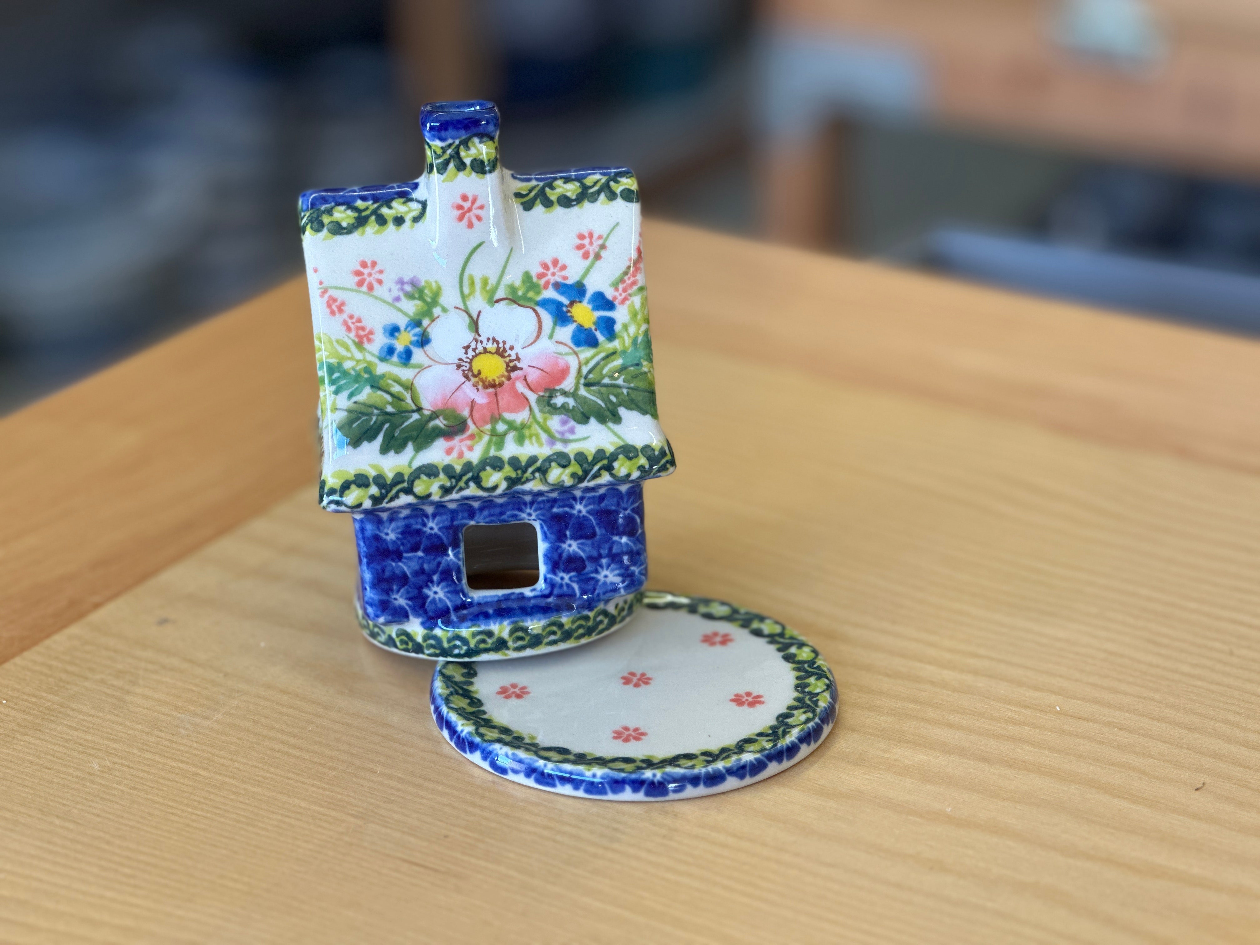 CLEARANCE Unikat Luminary House