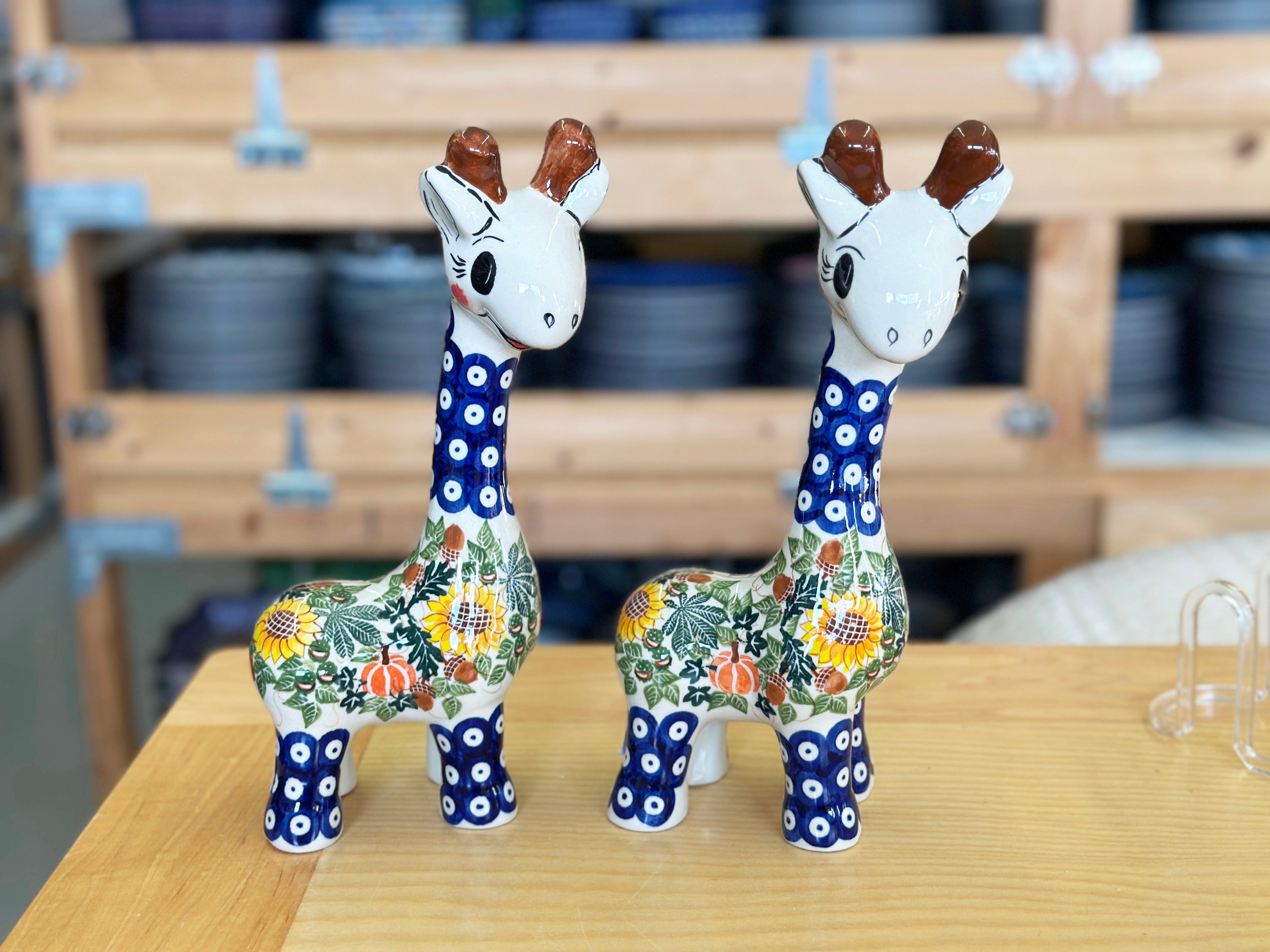 CLEARANCE Unikat XL Giraffe Figure