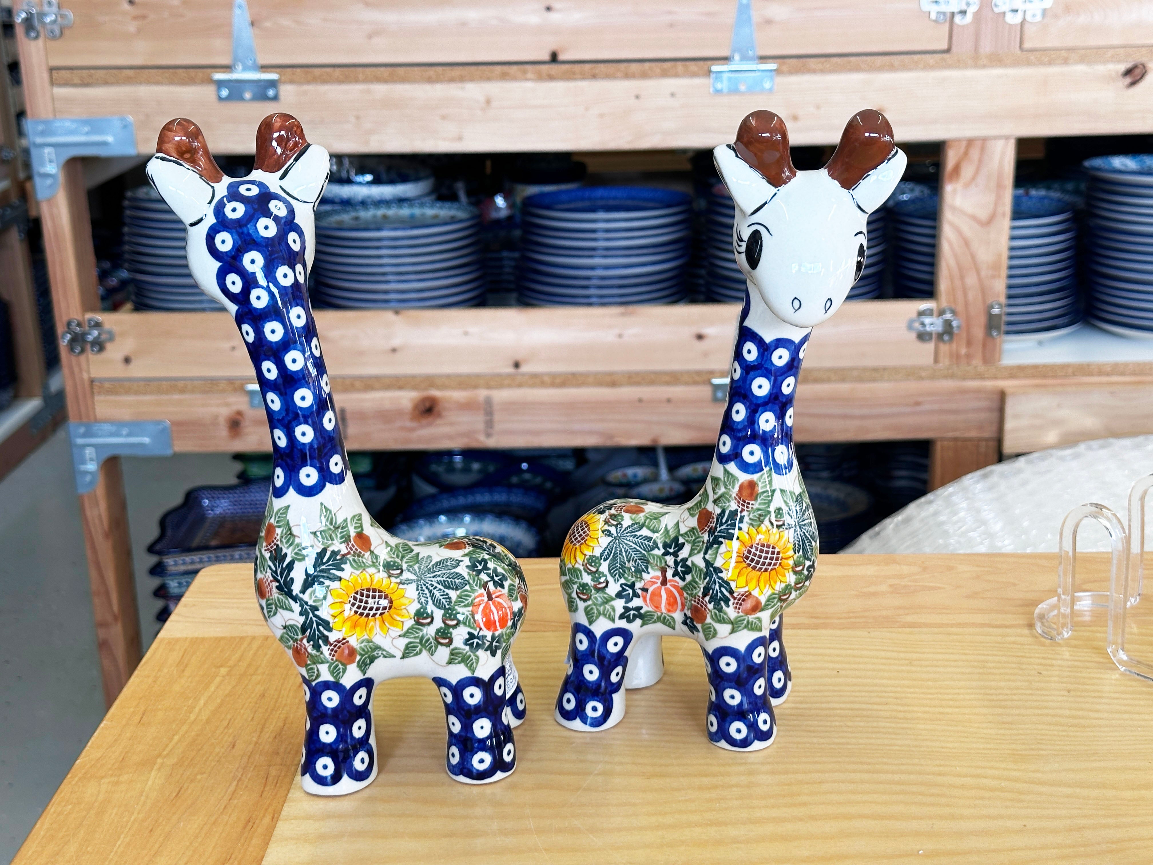 CLEARANCE Unikat XL Giraffe Figure