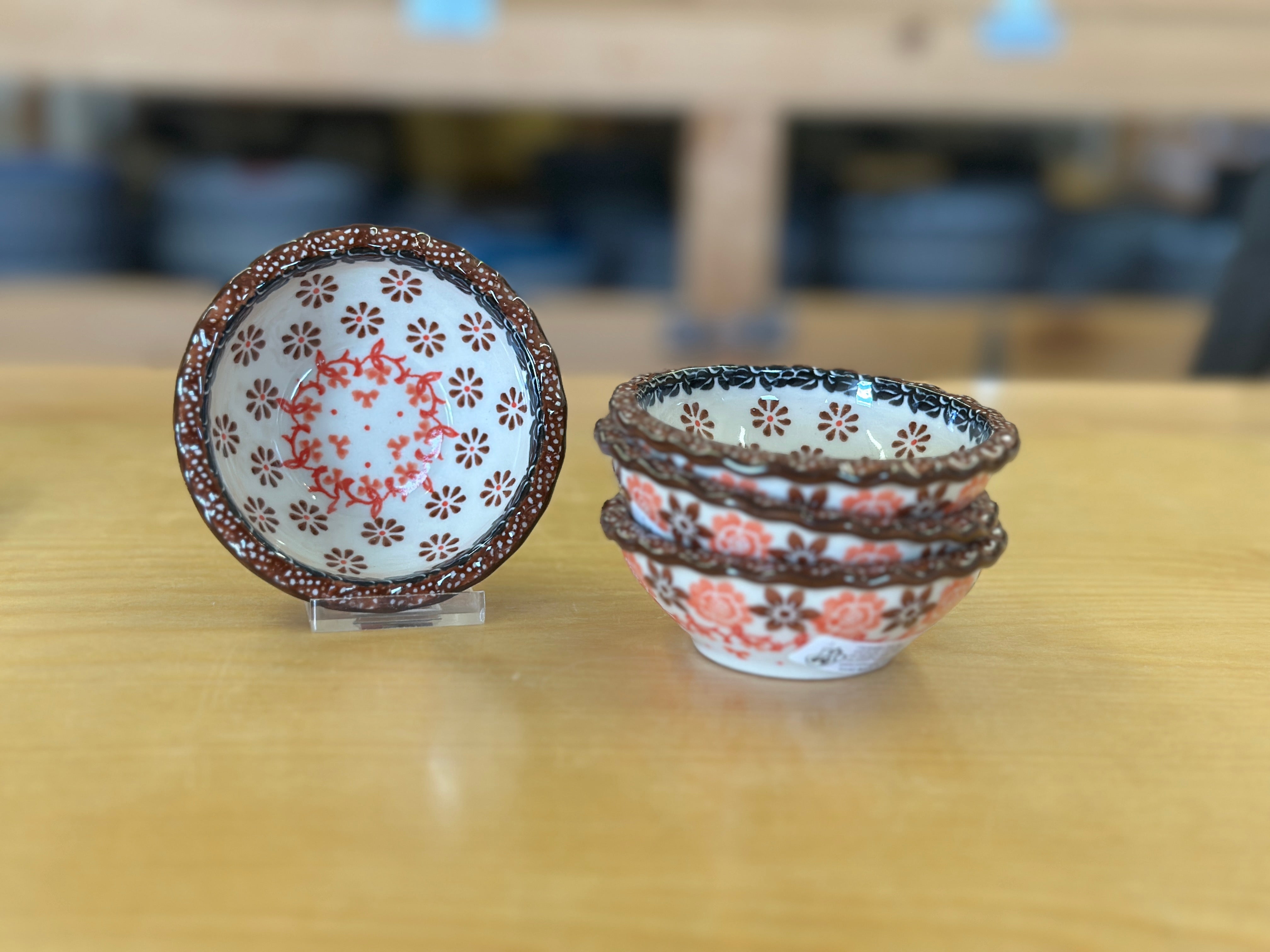 CLEARANCE Small Ruffled Tart Dish