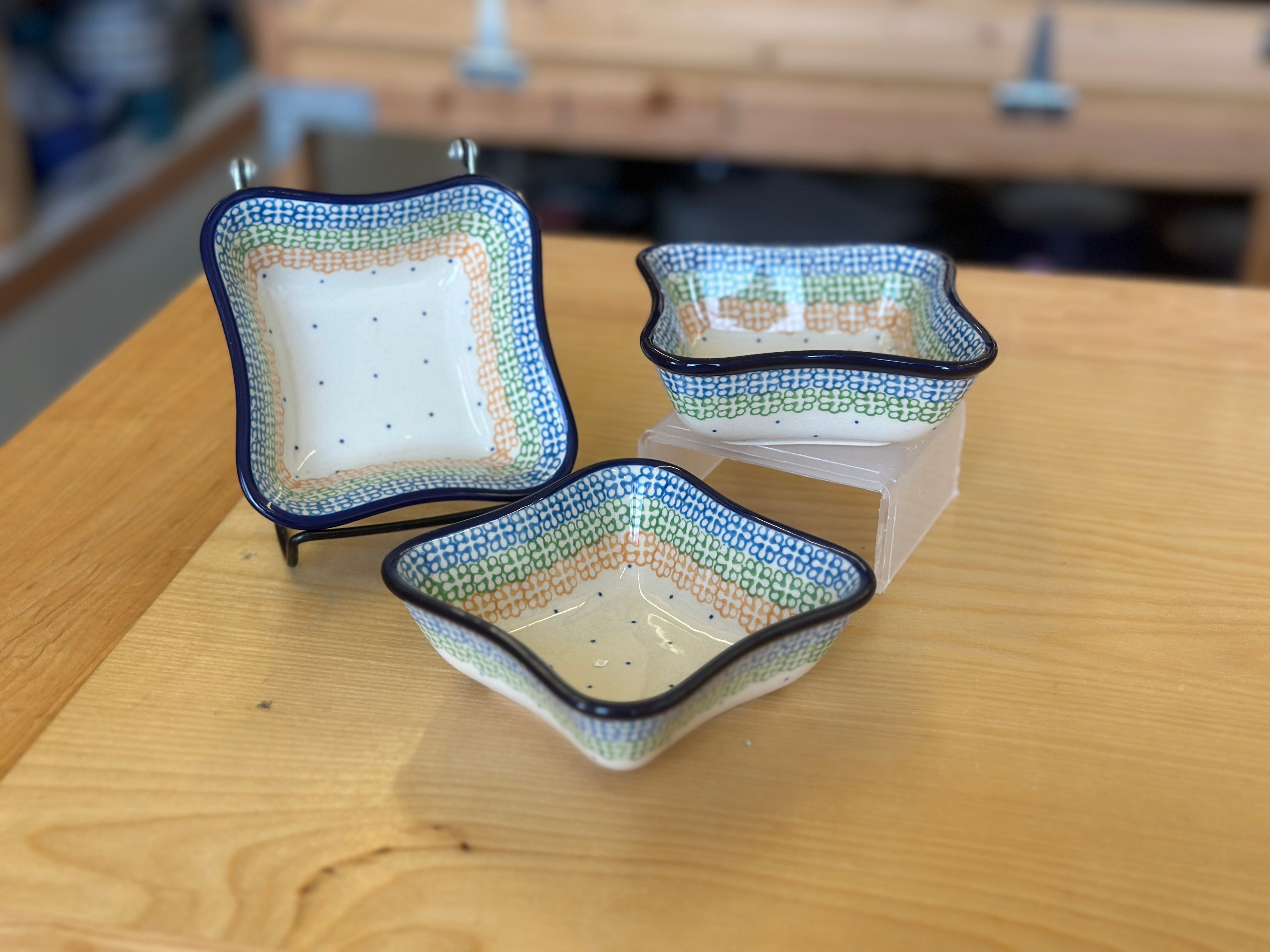 CLEARANCE Snack or Dessert Dish