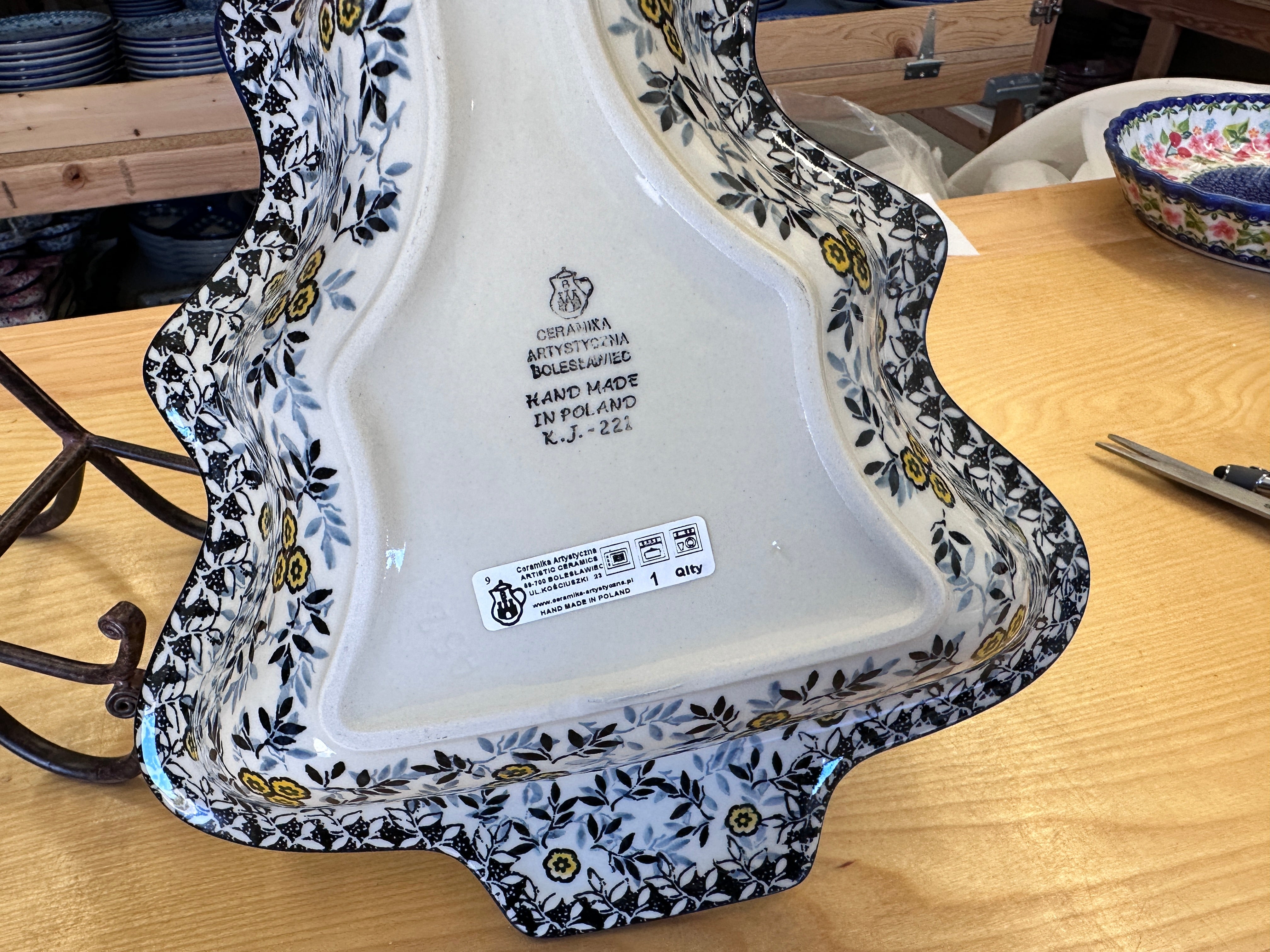 CLEARANCE Large Tree Mould Baker Bowl