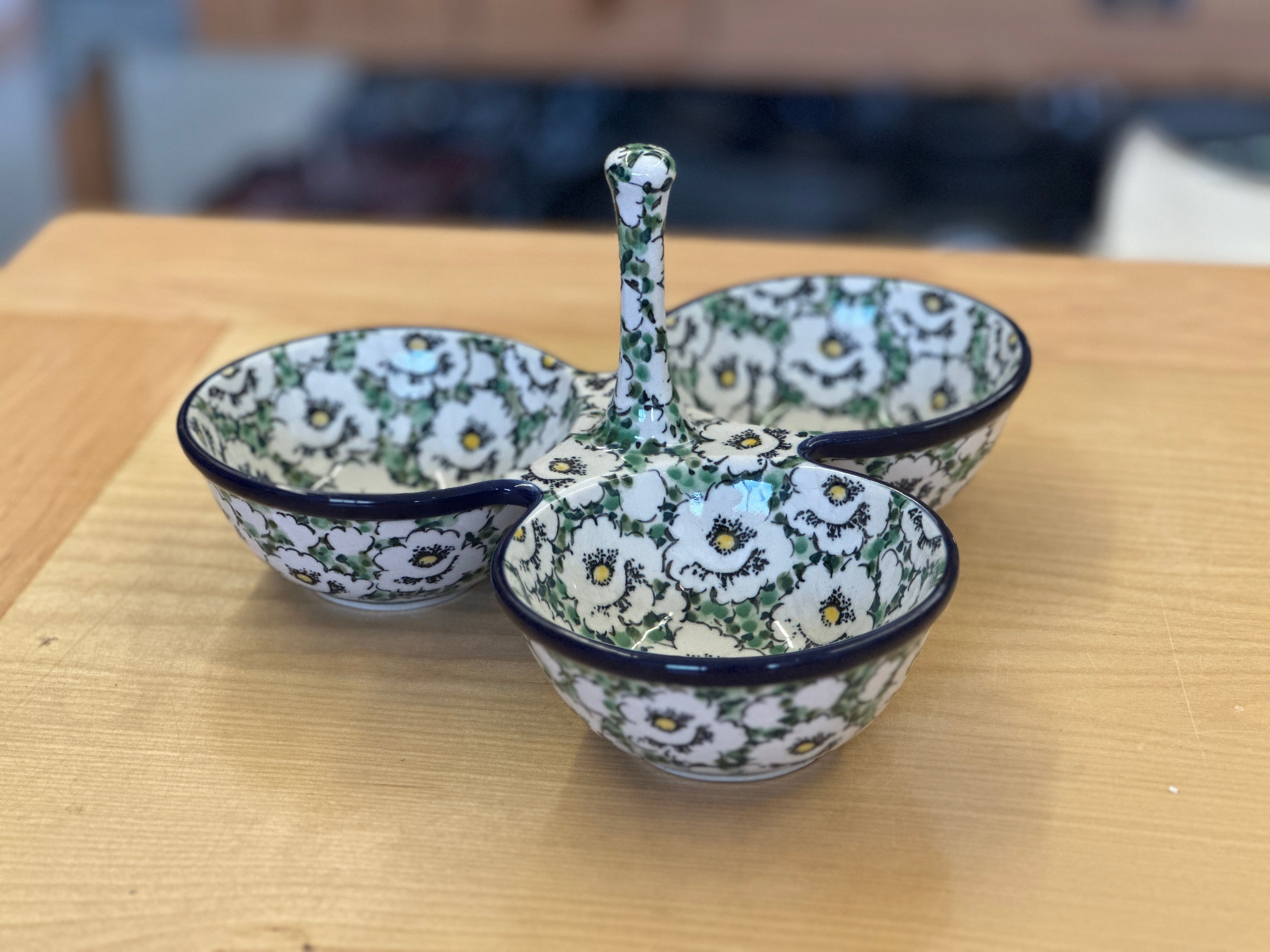 CLEARANCE Unikat Triple Bowl Server