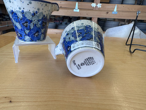 CLEARANCE Unikat Creamer