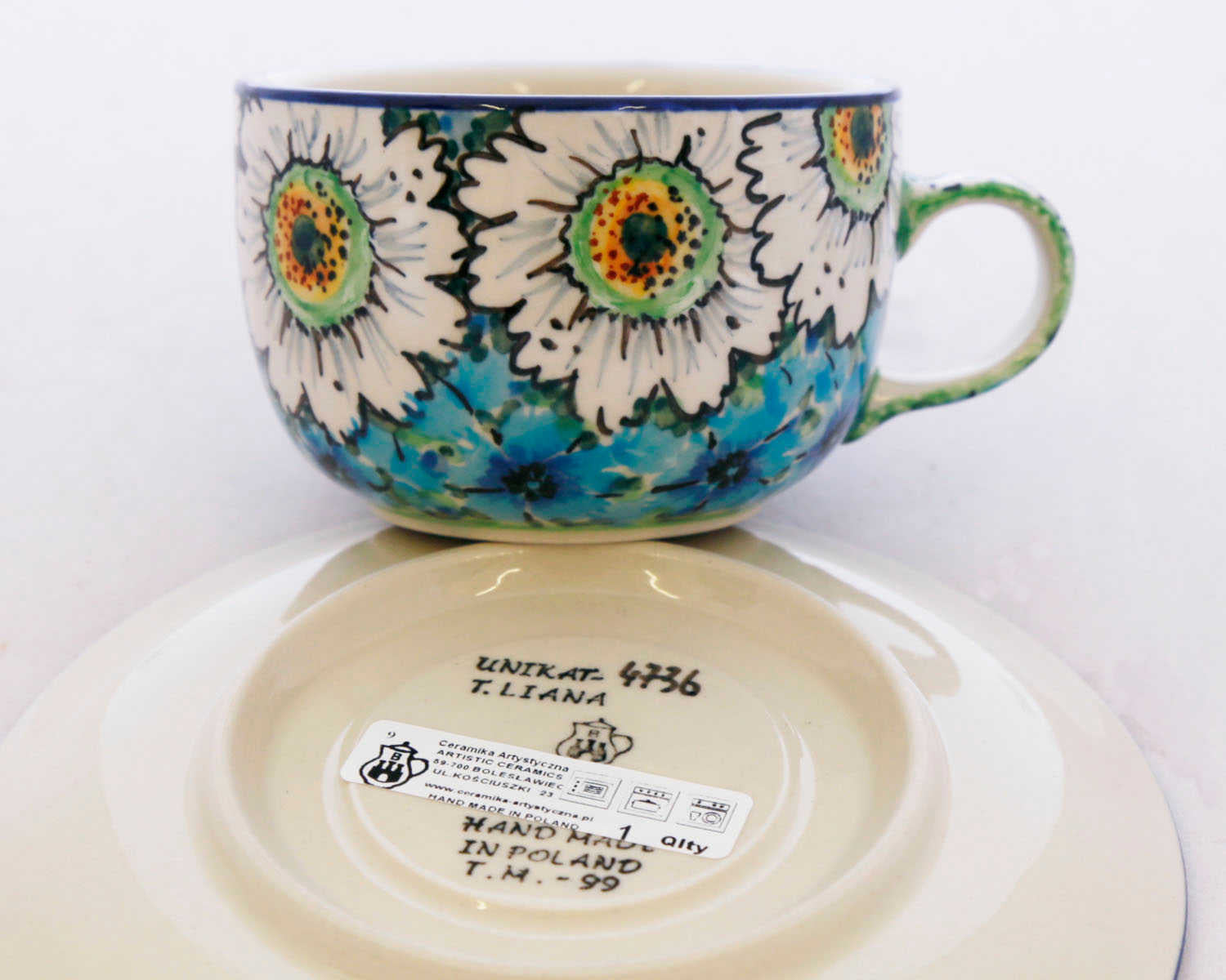 Unikat 9oz Cup and Saucer Set