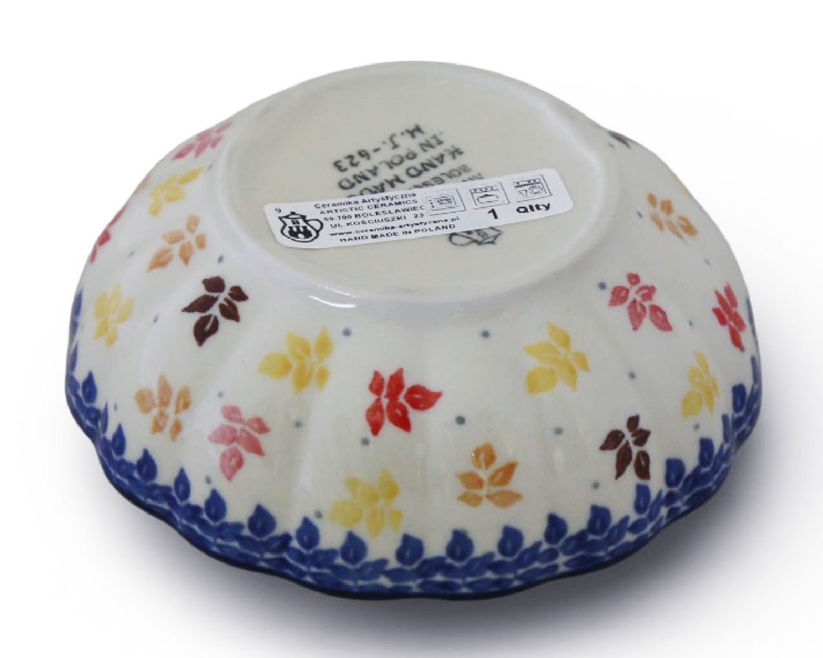 Scalloped Side Bowl