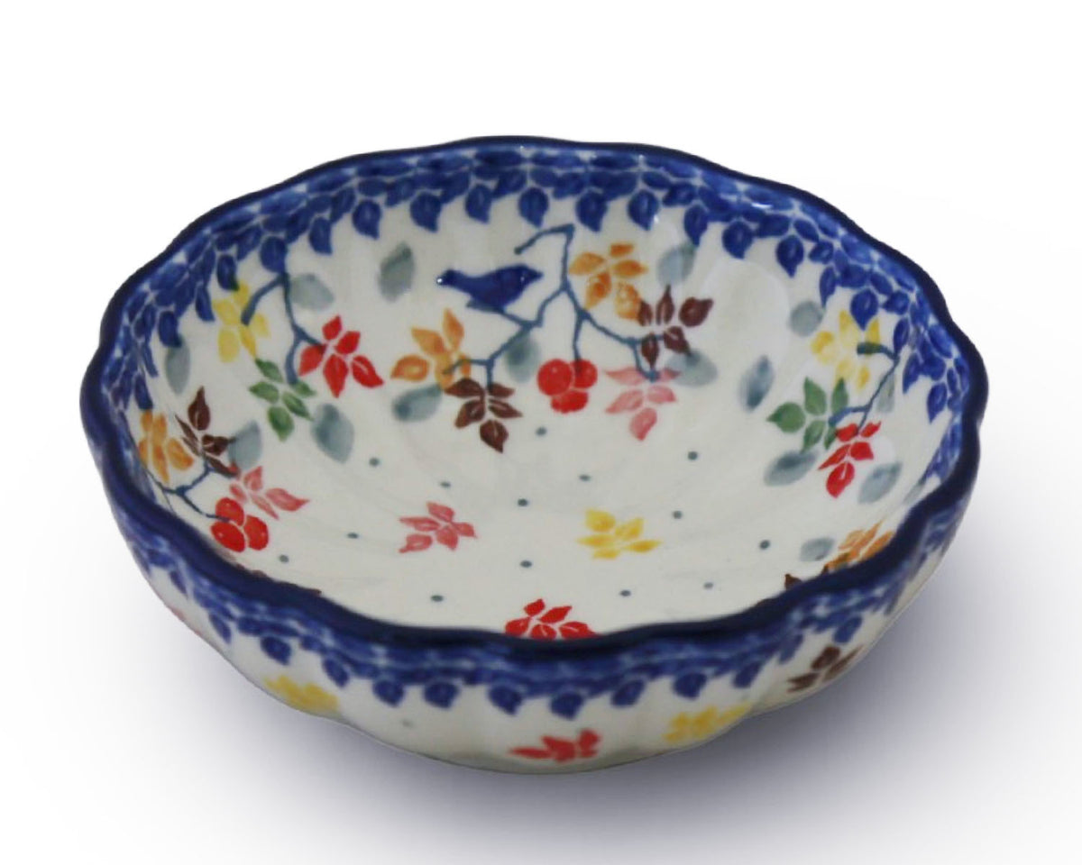 Scalloped Side Bowl