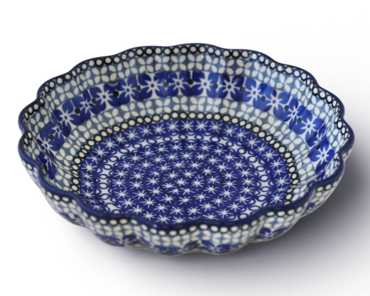 Unikat 7.5" Scalloped Bowl