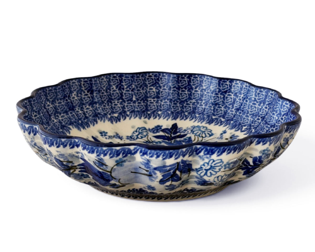 Unikat 7.5" Scalloped Bowl