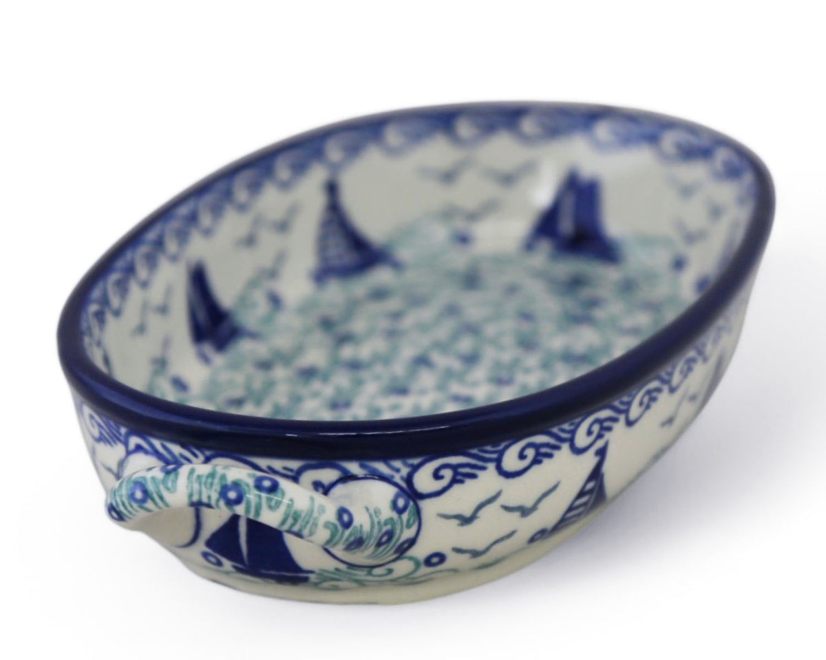 Handled Dish