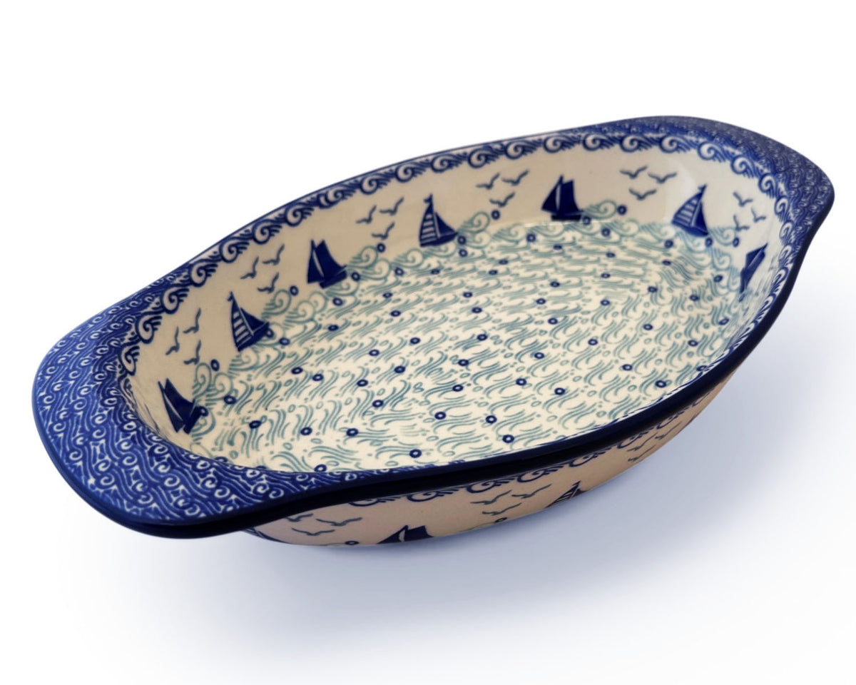 Oval 12.5" Handled Baker