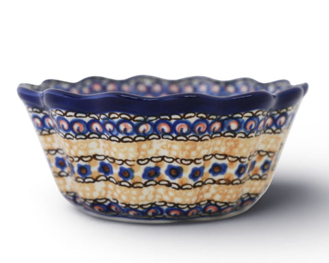 Medium 5.75" Unikat Scalloped Bowl