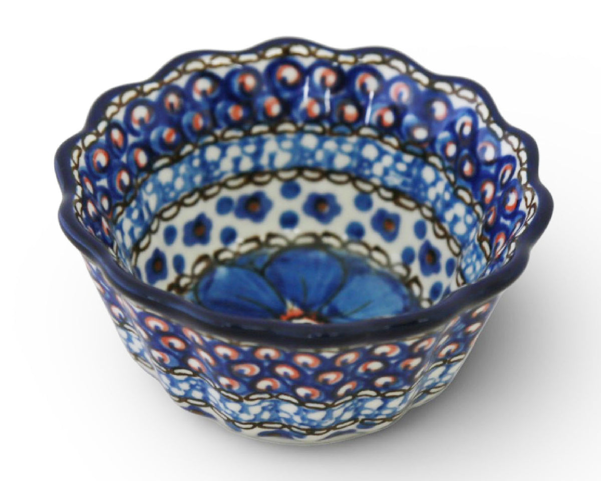 Small 4" Unikat Scalloped Bowl