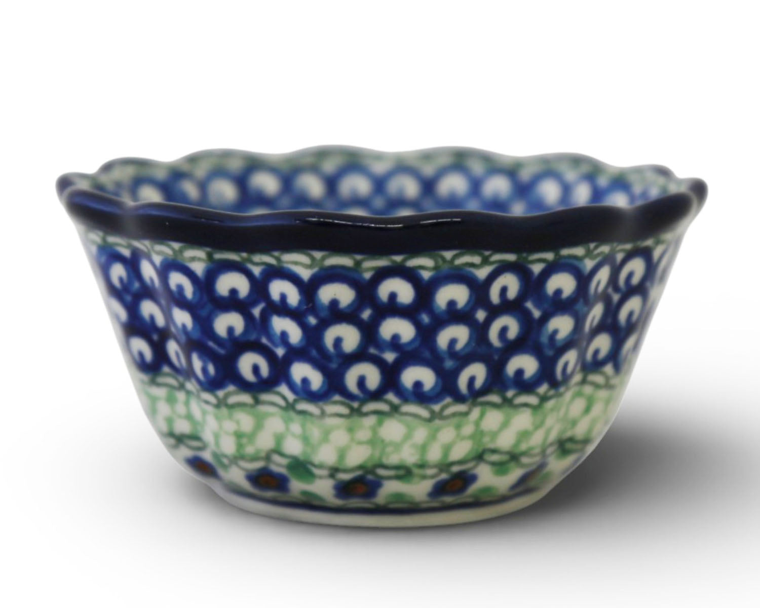 Small 4" Unikat Scalloped Bowl
