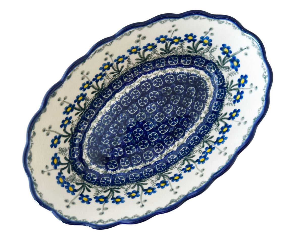 8.75" Scalloped Bowl