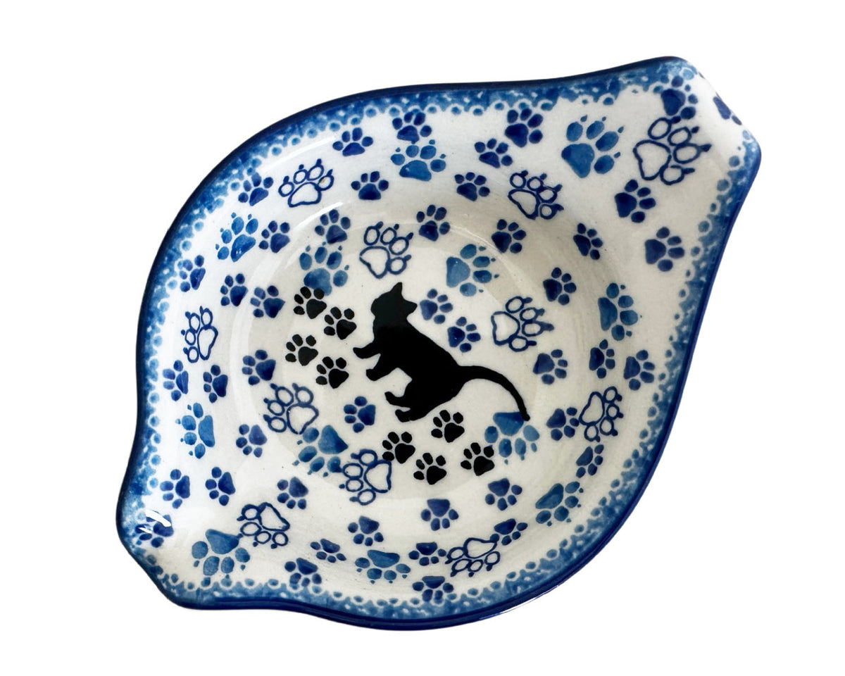 Spouted & Handled Bowl