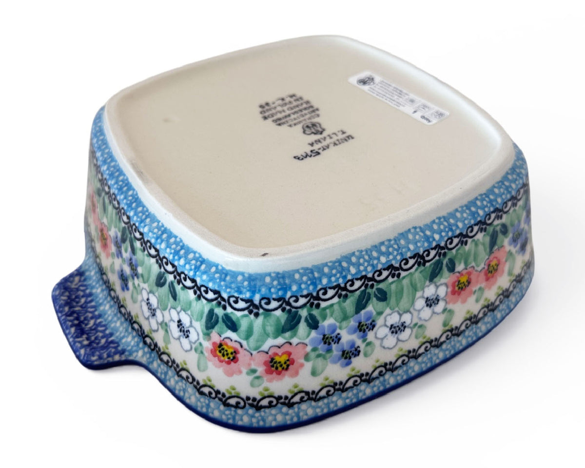 Unikat 8.5" Handled Baker
