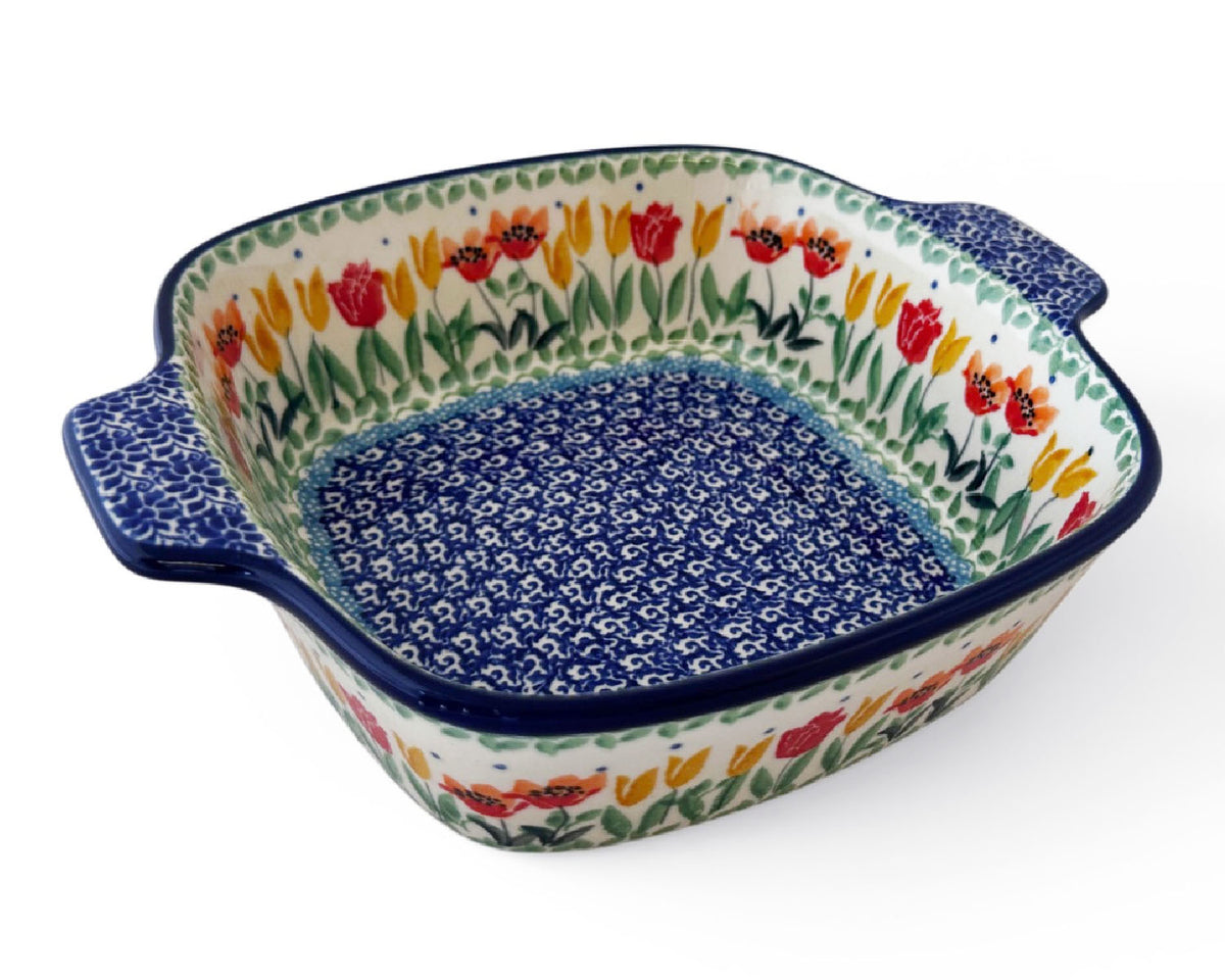 Unikat 8.5" Handled Baker