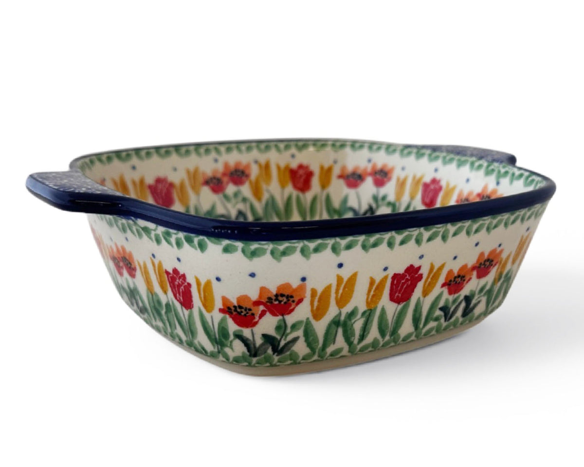 Unikat 8.5" Handled Baker