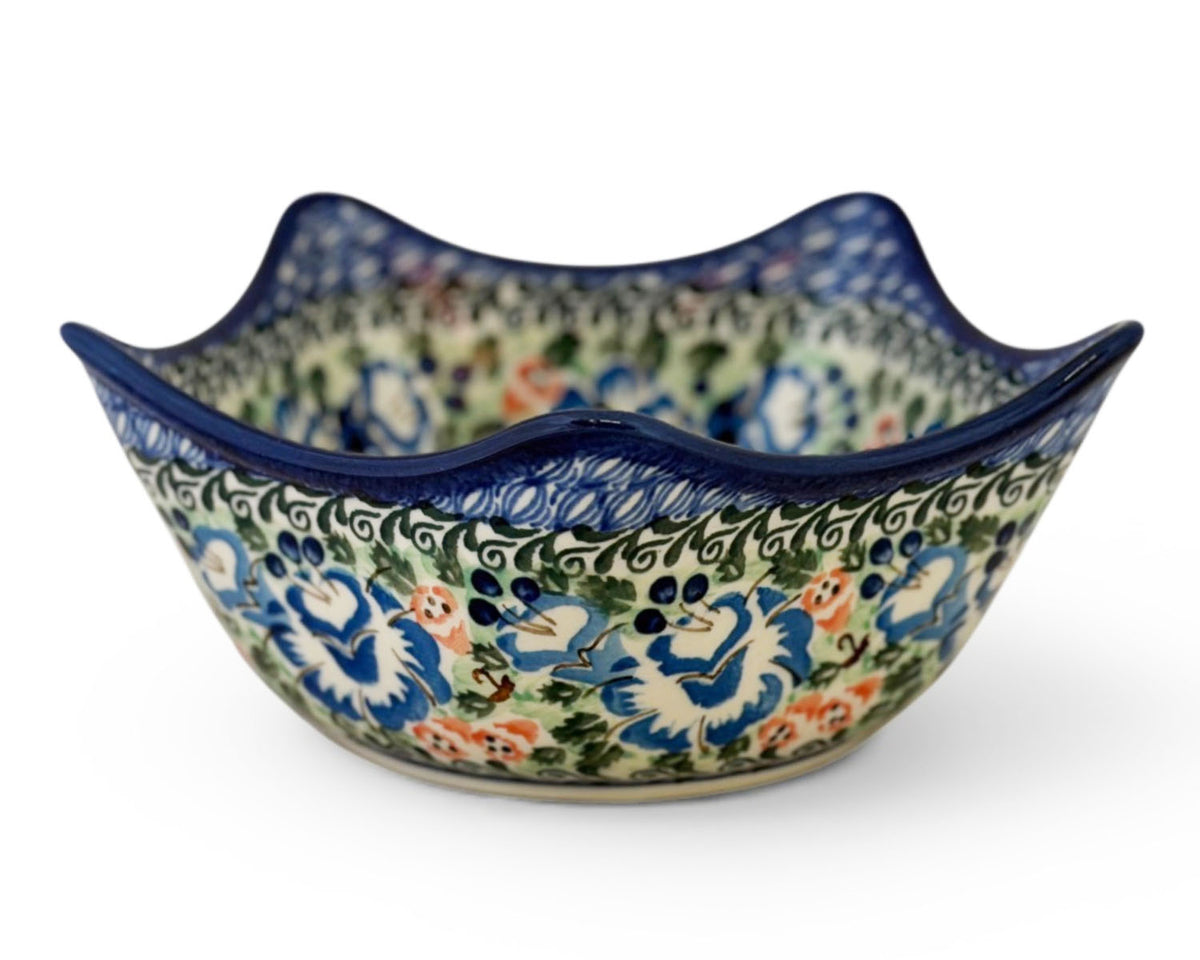 Unikat 7" Star Shaped Serving Bowl (Discontinued)