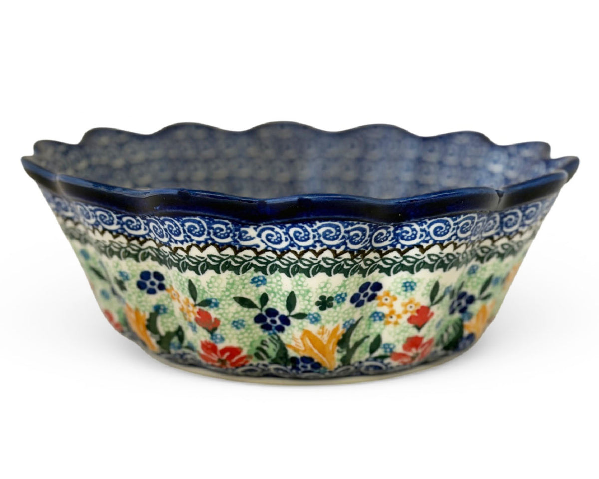 Unikat XL 9.25" Scalloped Bowl