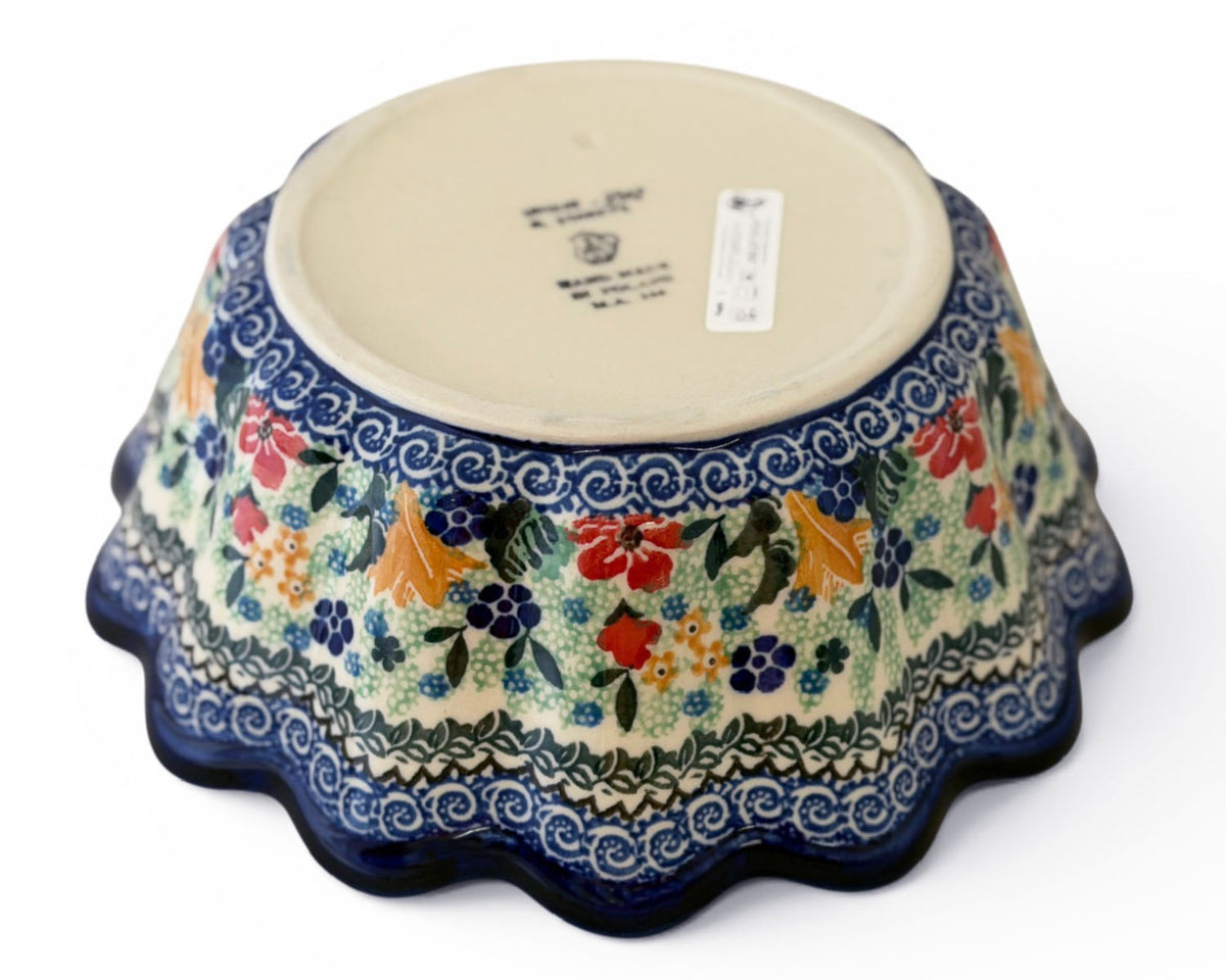 Unikat XL 9.25" Scalloped Bowl