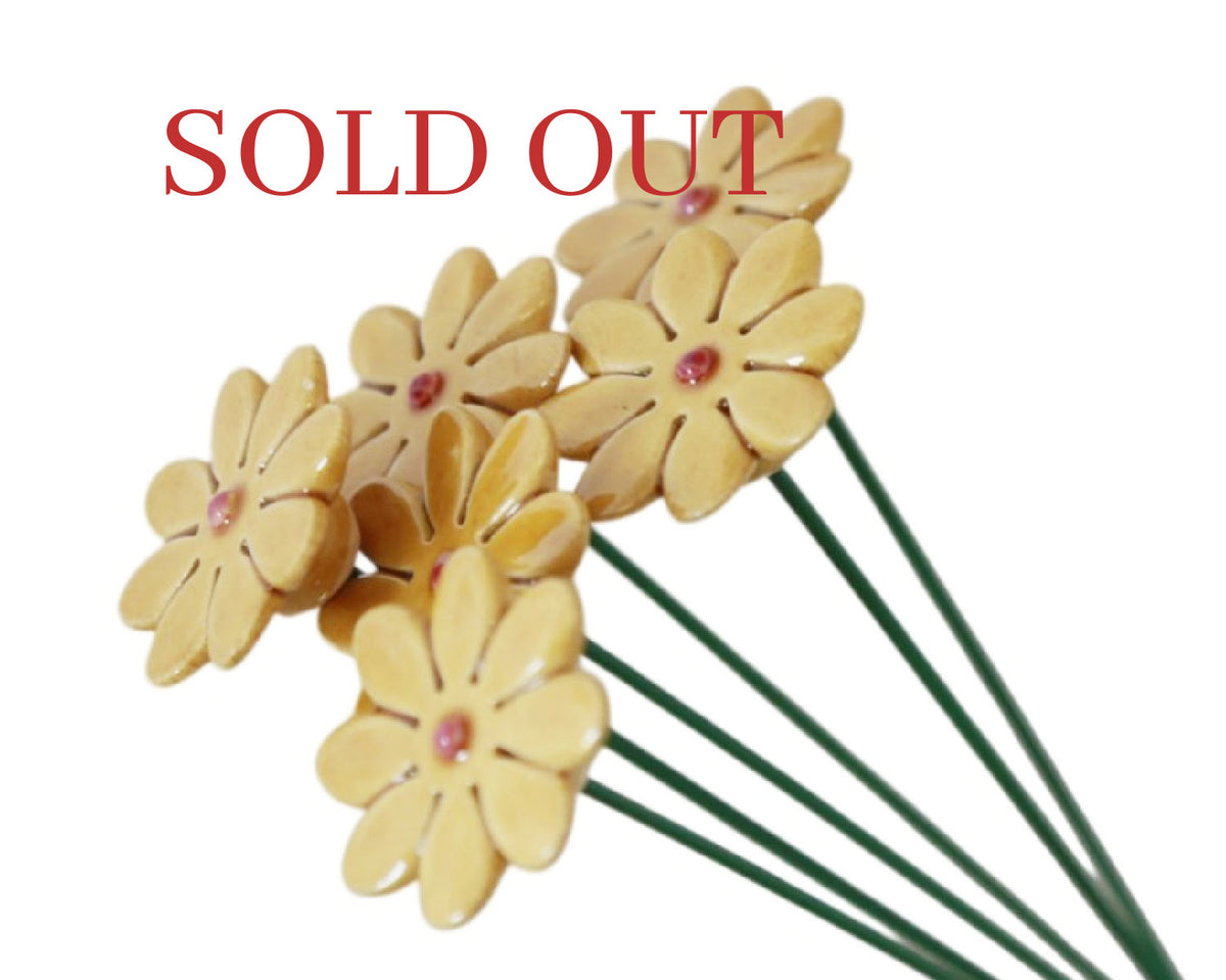 Small "Anna" Ceramic Flower
