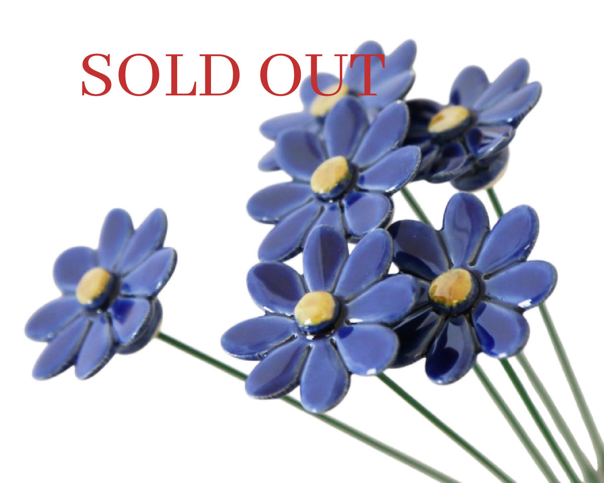 Medium "Clara" Ceramic Flower