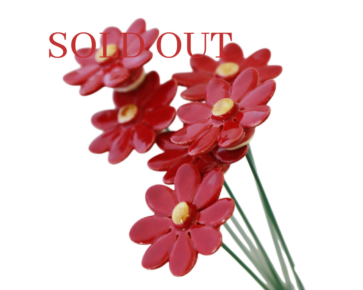 Medium "Clara" Ceramic Flower