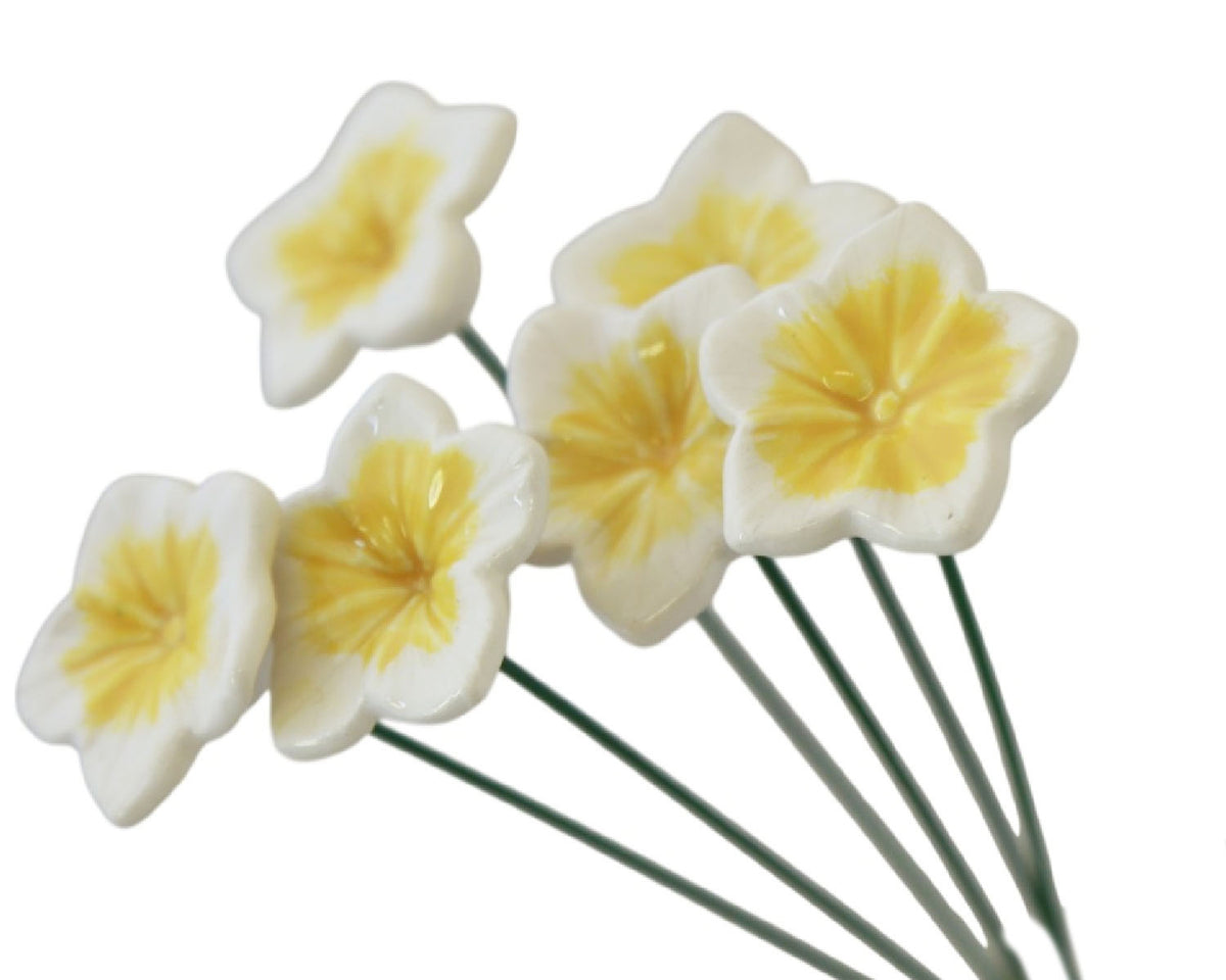Medium "Olivia" Ceramic Flower