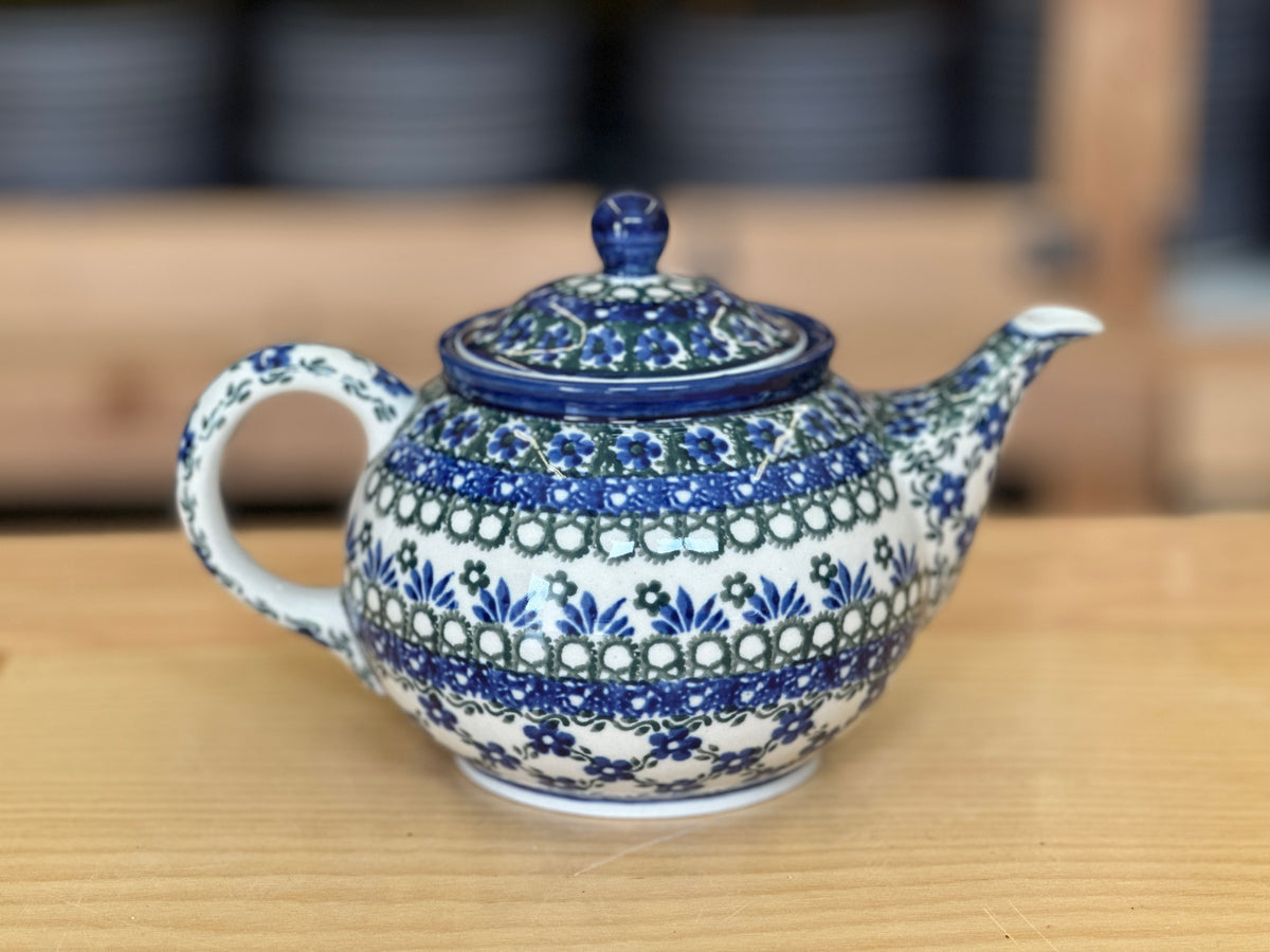 CLEARANCE Unikat 30 oz Teapot (Discontinued)