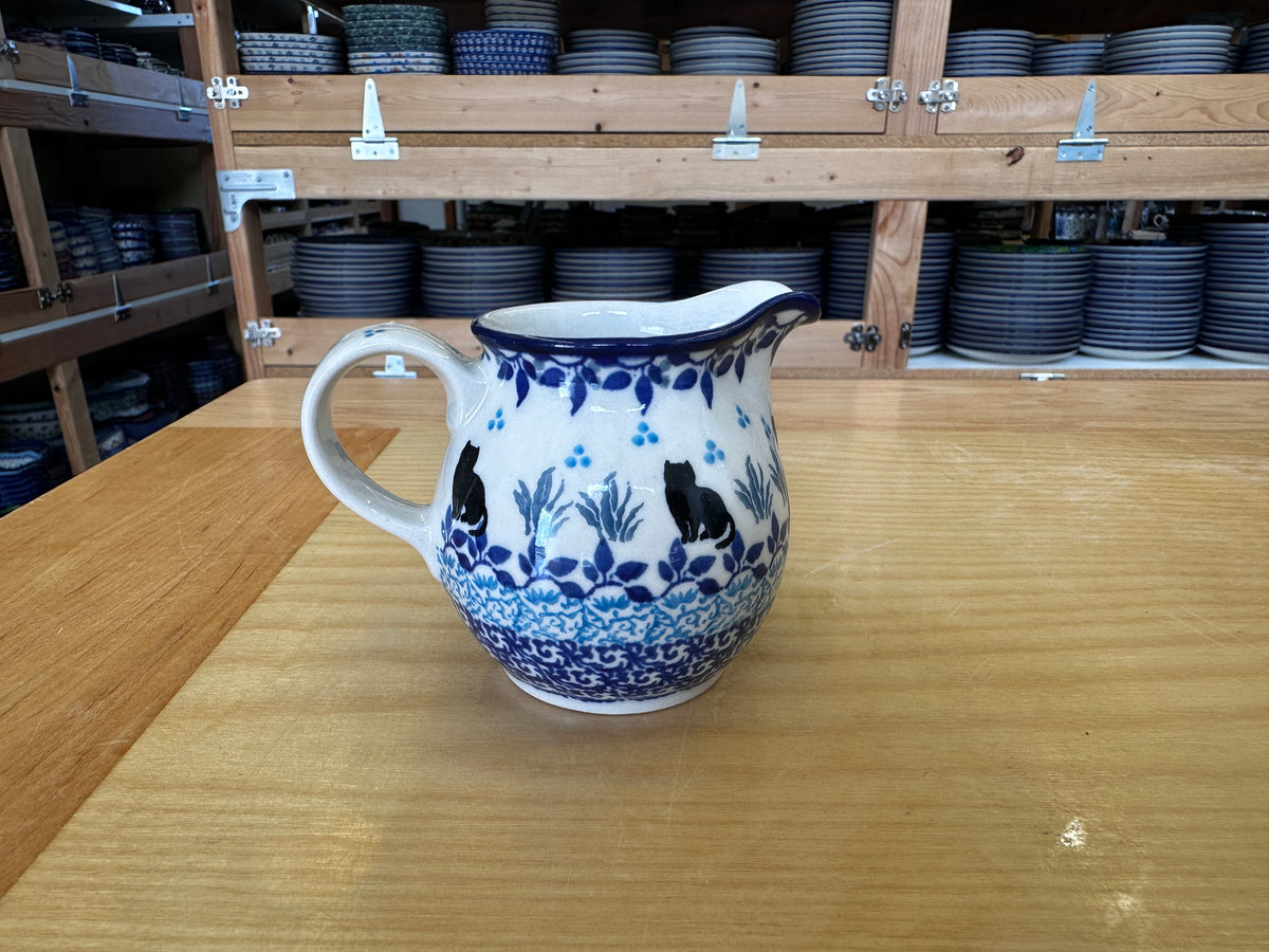 CLEARANCE 6 oz Creamer