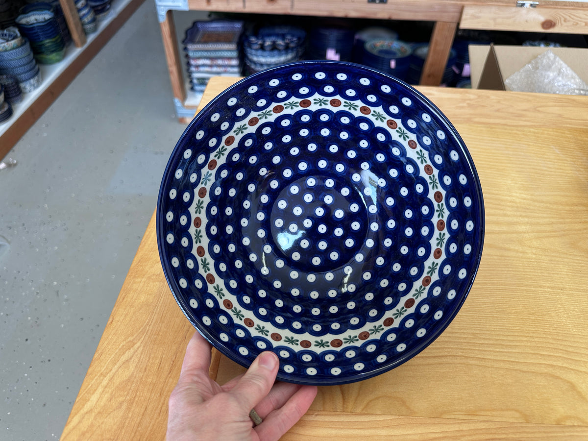 CLEARANCE 9" Nesting Bowl