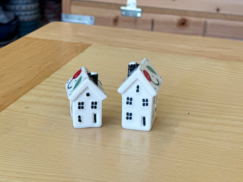 CLEARANCE House Shaker Set Salt & Pepper
