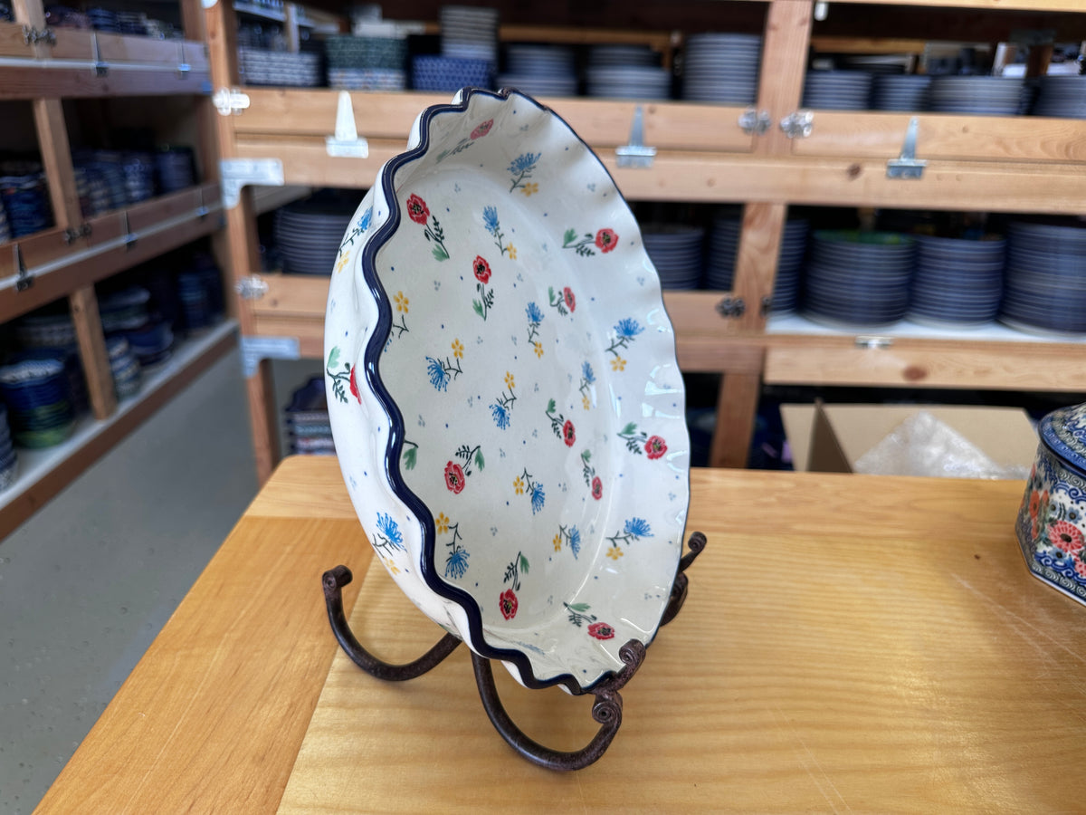 CLEARANCE Ruffled Pie Plate