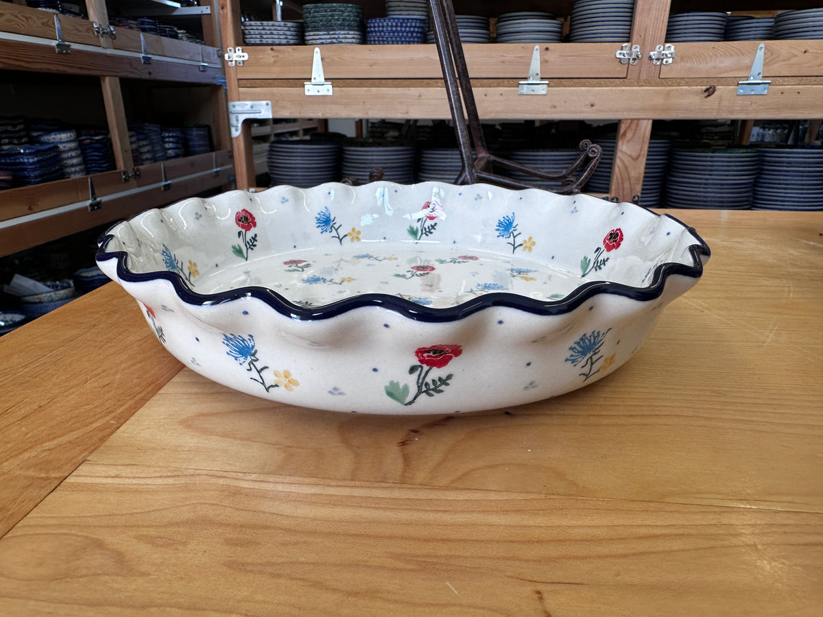 CLEARANCE Ruffled Pie Plate