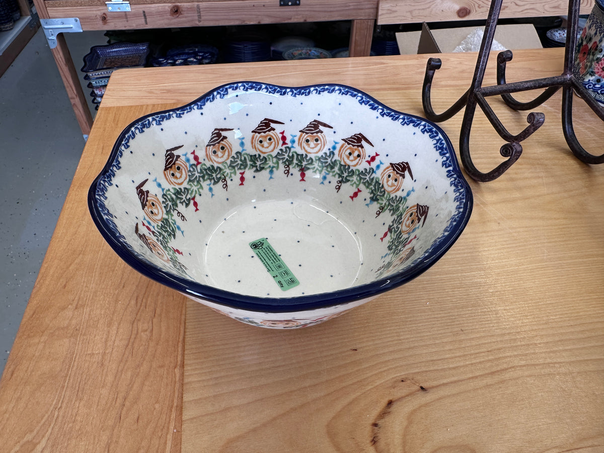 CLEARANCE 8" Tulip Bowl