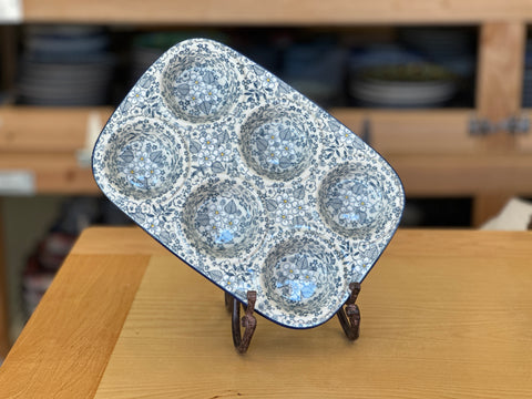 CLEARANCE Unikat Muffin Pan