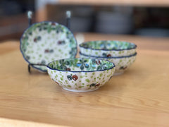 CLEARANCE Scalloped Side Bowl