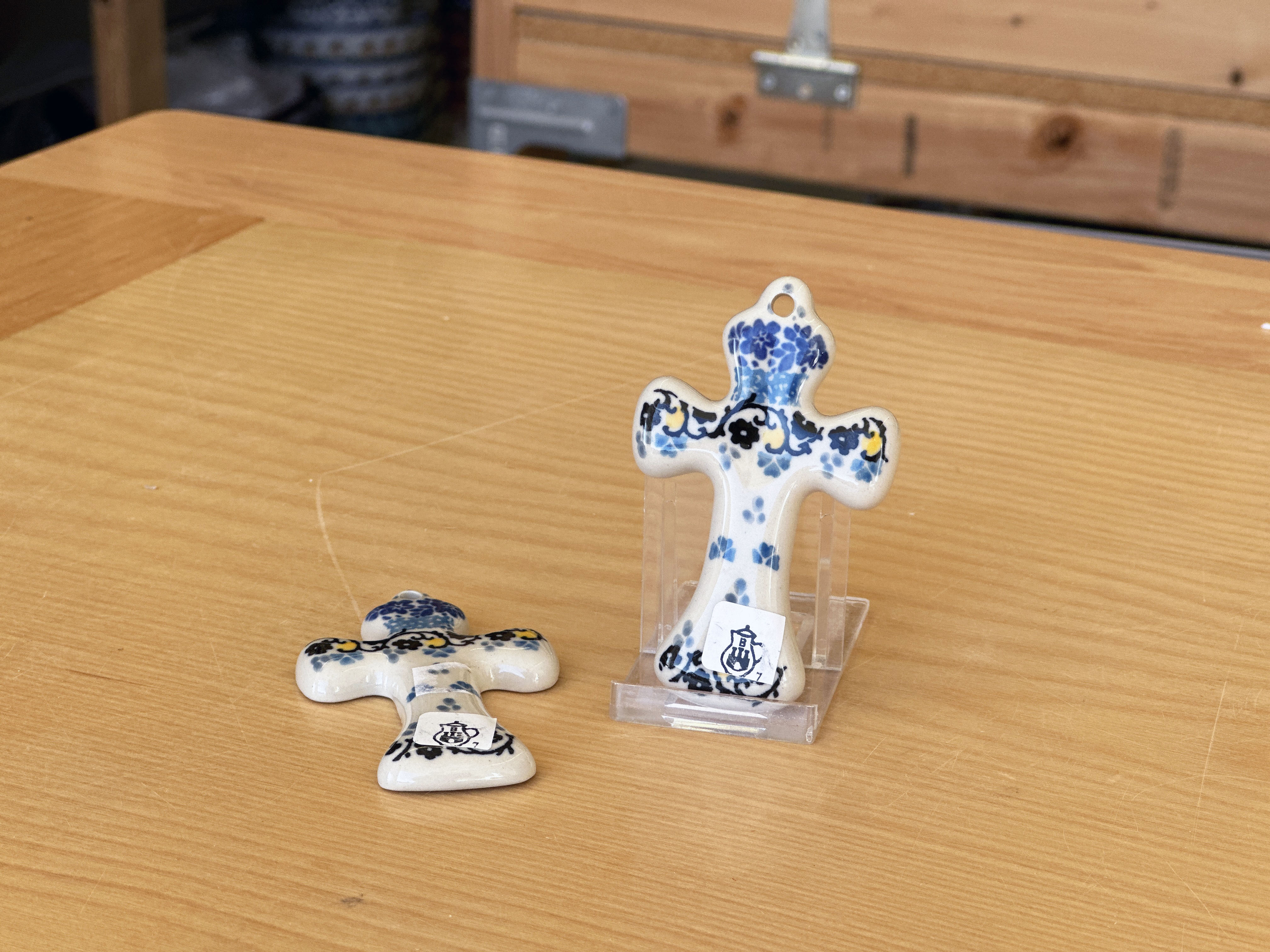CLEARANCE 3" Mini Cross