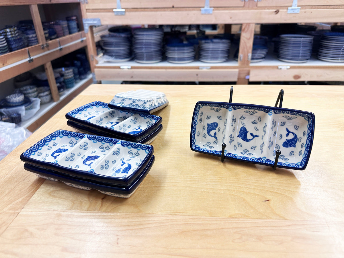 CLEARANCE Divided Dish