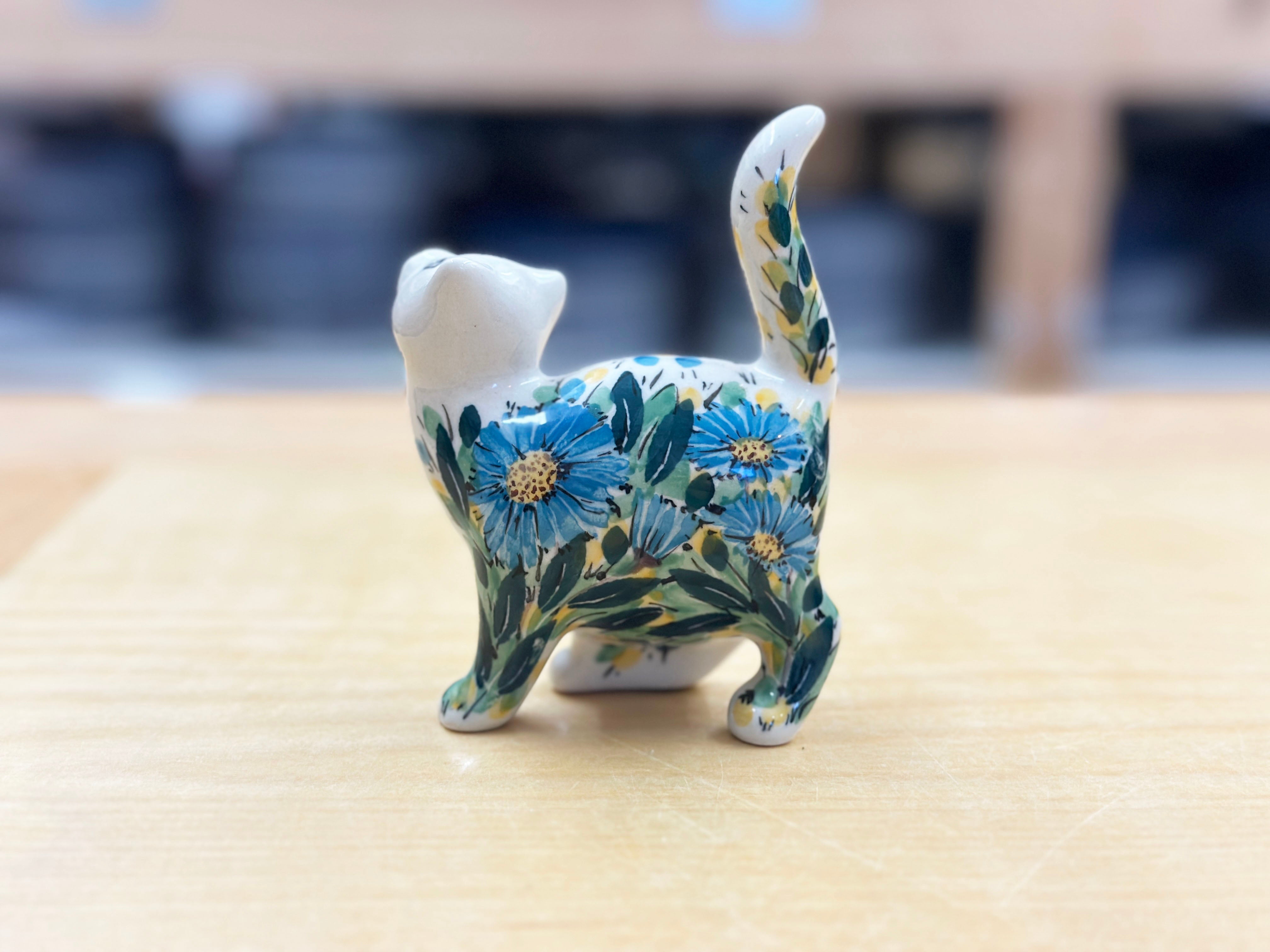 CLEARANCE Unikat Cat Ring Holder Figure