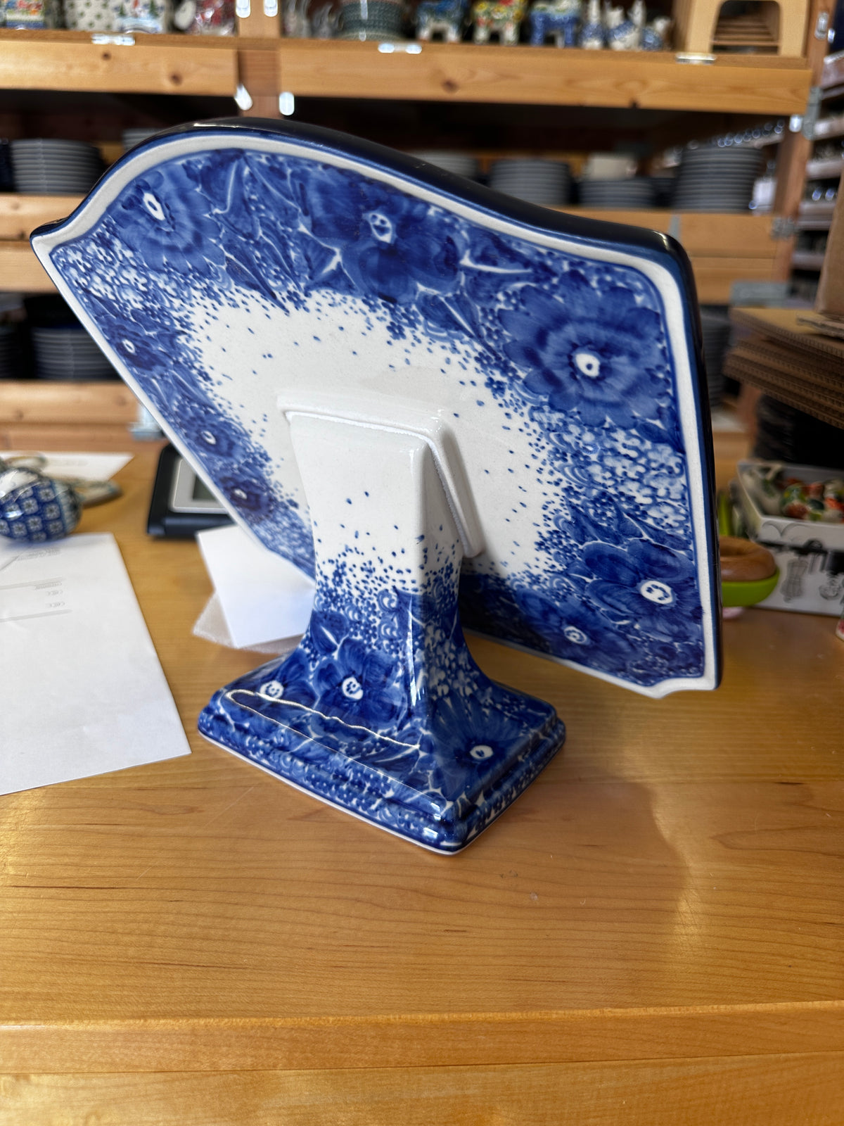 Unikat Book Stand