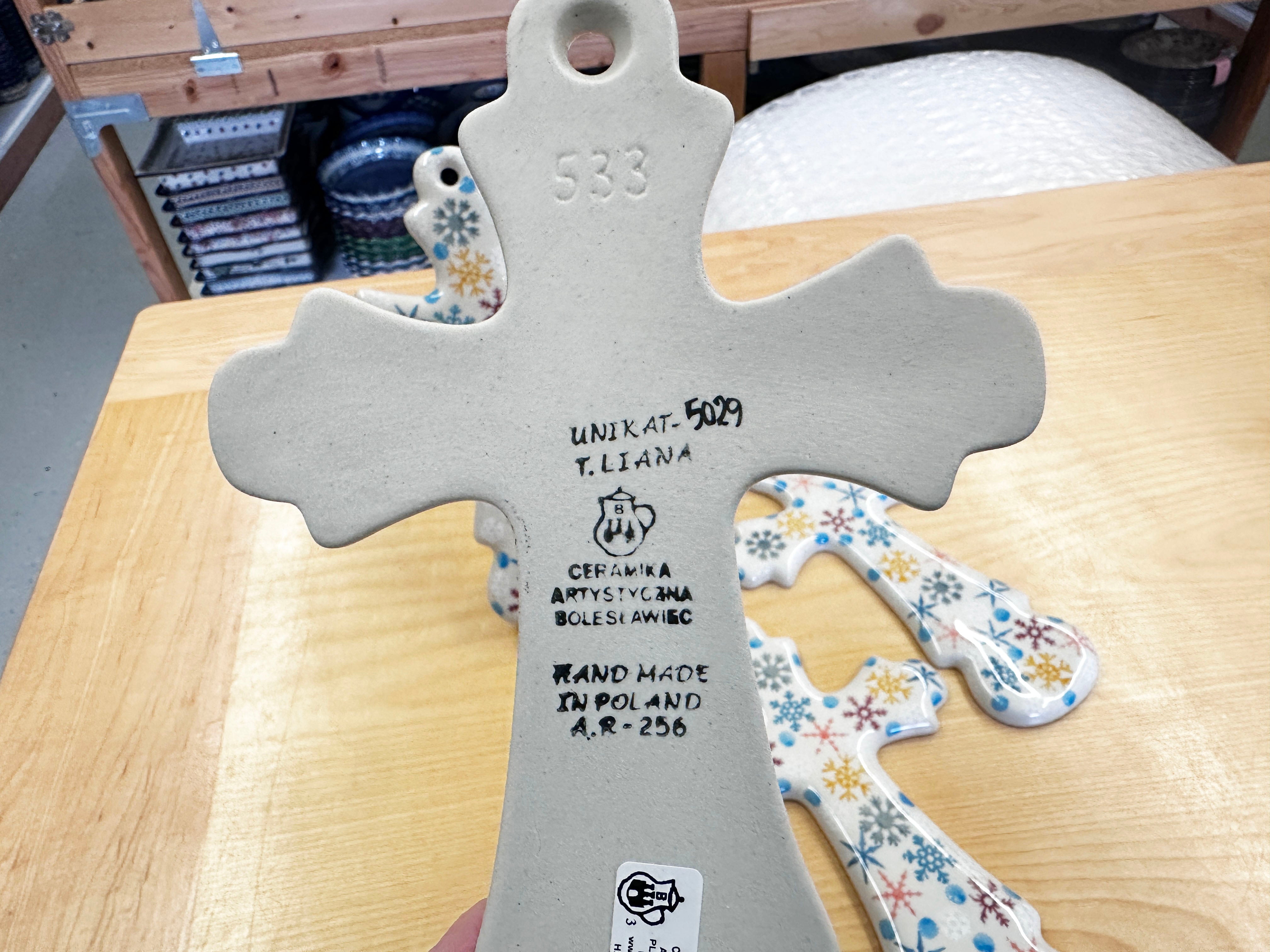 CLEARANCE Unikat Cross