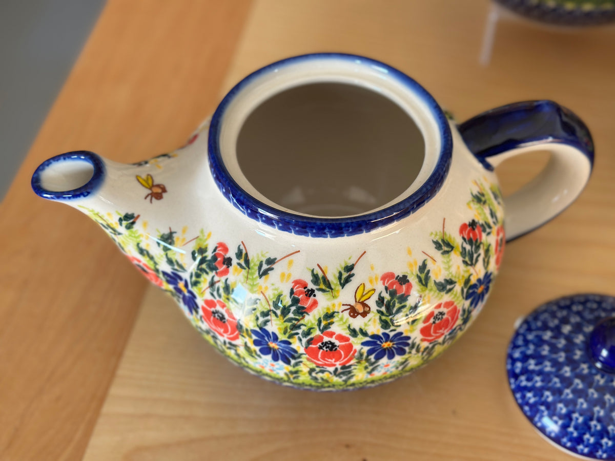 CLEARANCE Unikat 48 oz Teapot