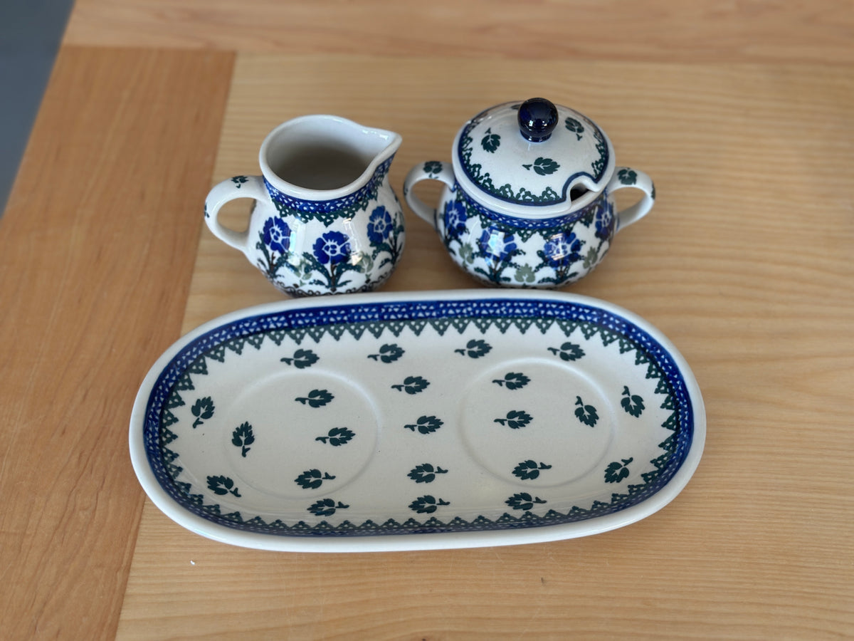 CLEARANCE Cream and Sugar Set