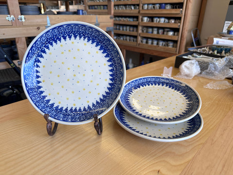 CLEARANCE 9" Plate